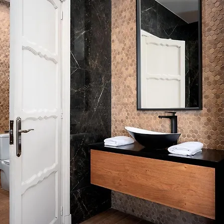 1907 Apartment *