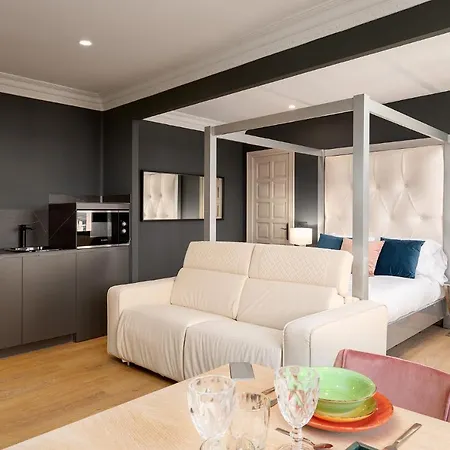 Apartment 1907