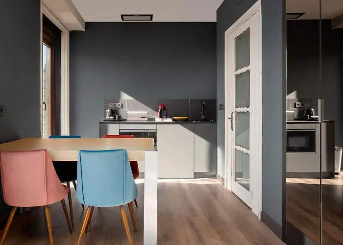 1907 Διαμέρισμα Οβιέδο